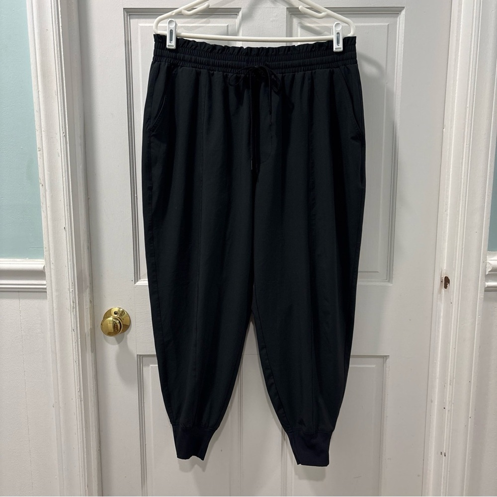 Abercrombie & Fitch Women’s Traveler Joggers Size XL Black Elastic Waist EUC - Picture 2 of 7